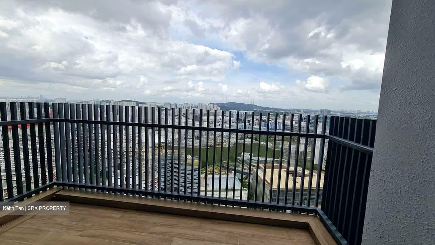 J Gateway (D22), Condominium #556032451